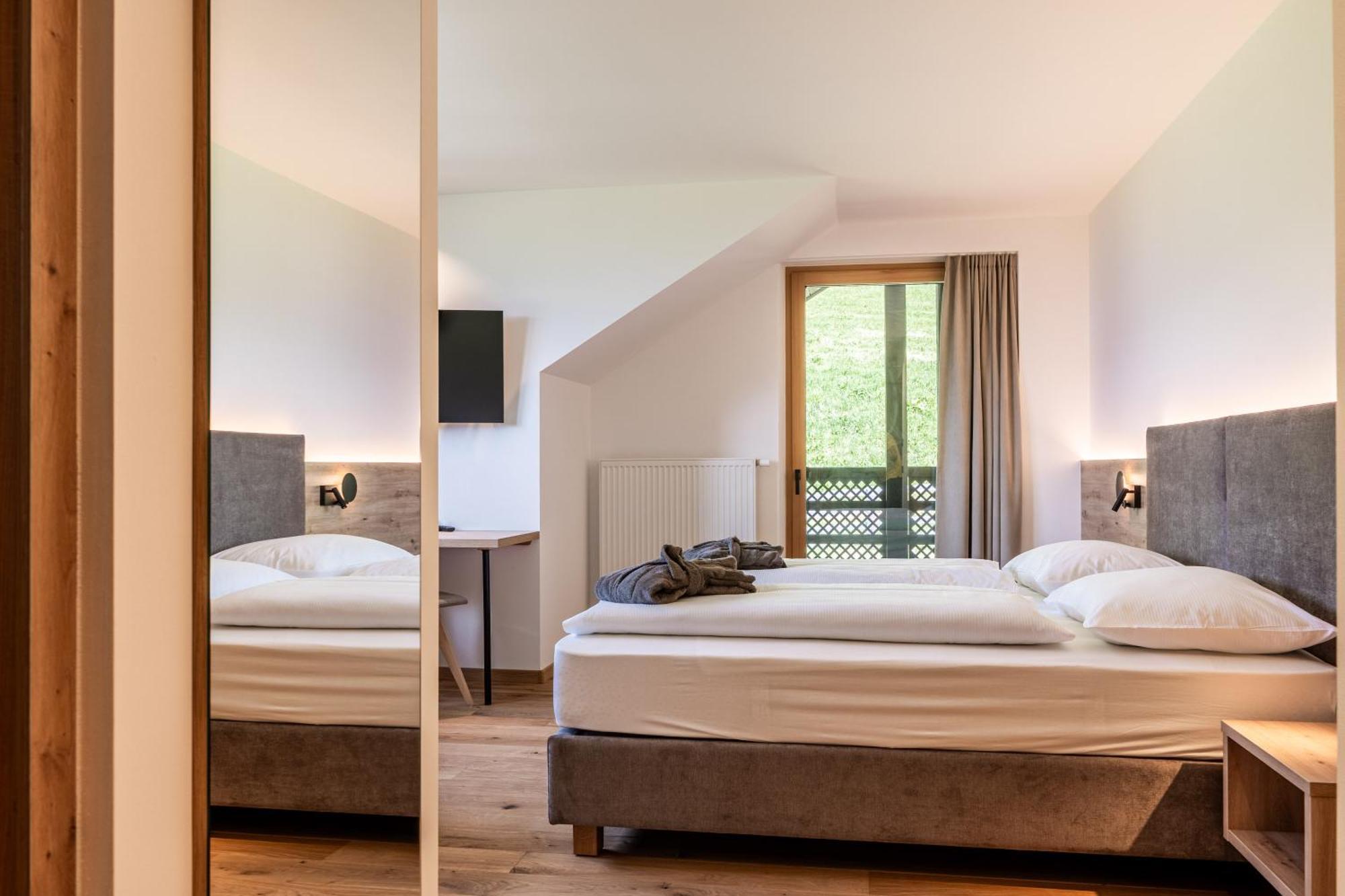 Hotel Rommisa Perca Kültér fotó